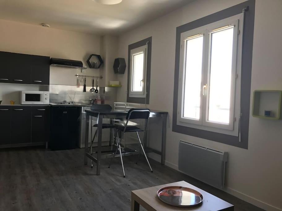 Studio Near Downtown And Old Port 라로셸 외부 사진